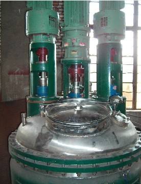 多功能反應釜的構成結構、參數技術典型的主體反應設備設計特點-成